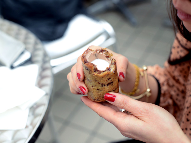 Tasting the chocolate-chip cookie milk-cups - Boing Boing